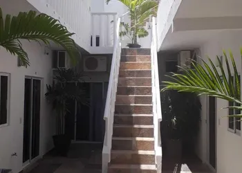 Vayor Hotel & Suites hotel thumbnail 4