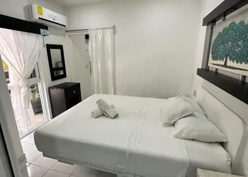 Vayor Hotel & Suites hotel thumbnail 6