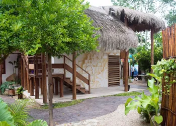 Poza Clara Sanctuary Hotel hotel thumbnail 6