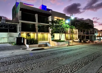 Hotel Puerto Sayulita hotel thumbnail 3