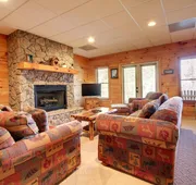 Crockett Mountain Lodge hotel detail image 4