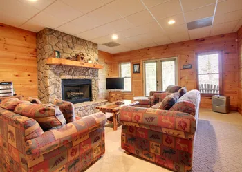 Crockett Mountain Lodge hotel thumbnail 4