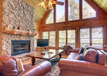 Crockett Mountain Lodge hotel thumbnail 6
