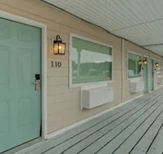 Dockside Inn hotel detail image 3