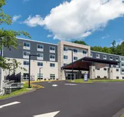 Holiday Inn Express & Suites Pittsfield-Lenox-Berkshires by IHG hotel detail image 4