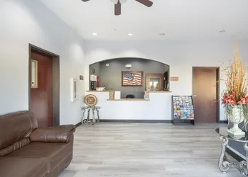 OYO Townhouse Clute Lake Jackson hotel thumbnail 4