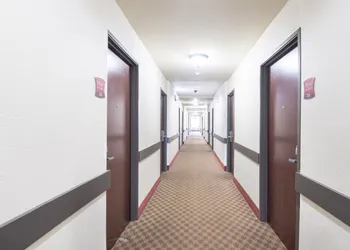 OYO Townhouse Clute Lake Jackson hotel thumbnail 7