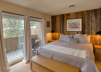 Sawtooth #34 hotel thumbnail 6