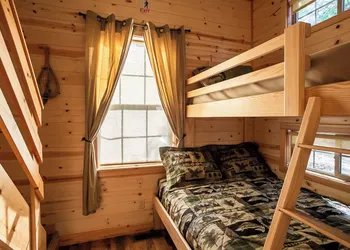 Pine Haven Campground hotel thumbnail 3