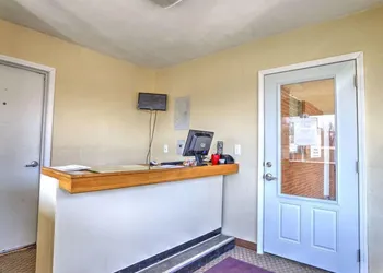 Windsor Crossroads Motel hotel thumbnail 4