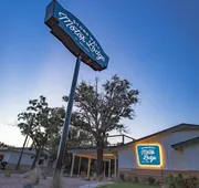 Stonewall Motor Lodge hotel detail image 3