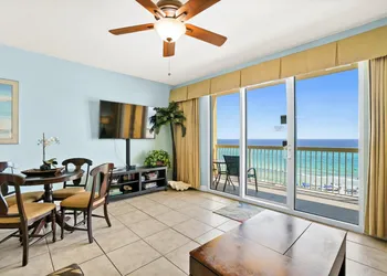 Calypso Beach Resort & Towers by Panhandle Getaways hotel thumbnail 6