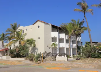 Hotel Lorencillo Miramar hotel thumbnail 3