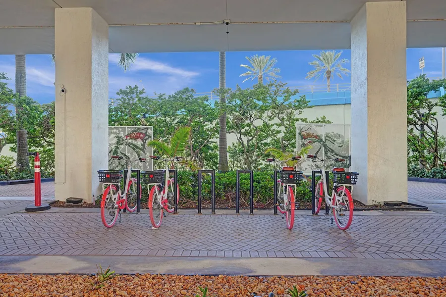 Beachwalk Resort hotel detail image 2