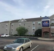 InTown Suites Extended Stay Cincinnati OH - Fairfield hotel detail image 3