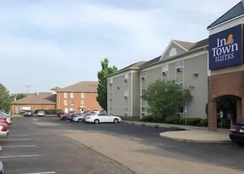 InTown Suites Extended Stay Cincinnati OH - Fairfield hotel thumbnail 4
