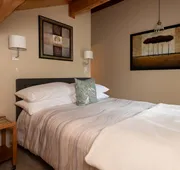 Mount Robson Mountain River Lodge hotel detail image 5