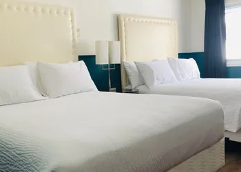 The Voy hotel thumbnail 6