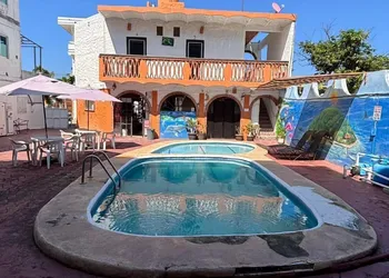 Bungalows Los Flamingos hotel thumbnail 2