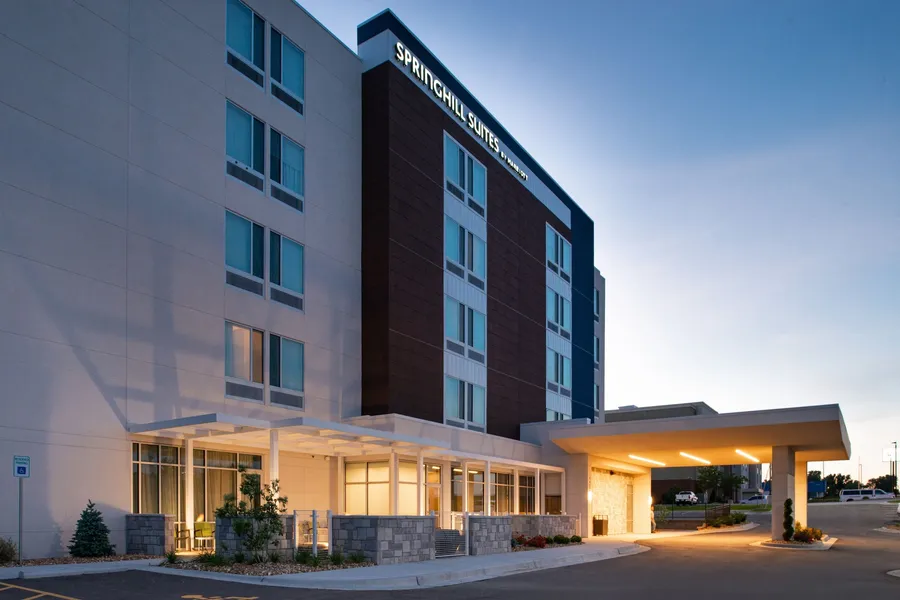 SpringHill Suites by Marriott Kansas City North hotel detail image 2