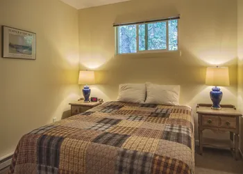 Bailey Lodge hotel thumbnail 7