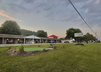 Aldeco Motel hotel thumbnail 2
