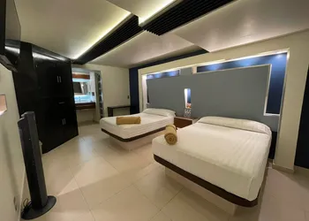 Hotel Cuandón hotel thumbnail 6