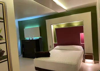 Hotel Cuandón hotel thumbnail 7