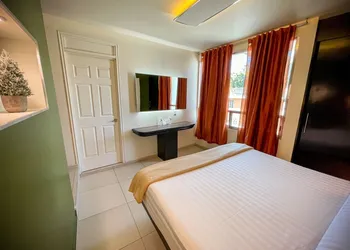 Hotel Cuandón hotel thumbnail 8