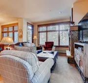 Premier 3 Bedroom Ski in, Ski out Lone Eagle Condo With the Best Access to Skiing in Keystone hotel detail image 4