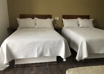 Hotel Del Mar hotel thumbnail 8