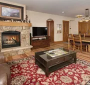 Premier 2 Bedroom Ski in, Ski out Lone Eagle Condo With the Best Access to Skiing in Keystone hotel detail image 4