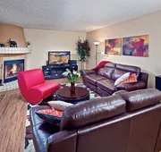 Tempe Escape · Prime Location, Sparkling Pool, Bbq, Tennis Court hotel detail image 3
