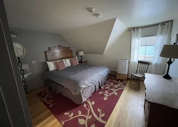 Lareau Farm Inn hotel thumbnail 4