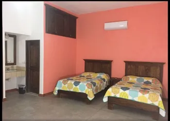 El Javian hotel thumbnail 5