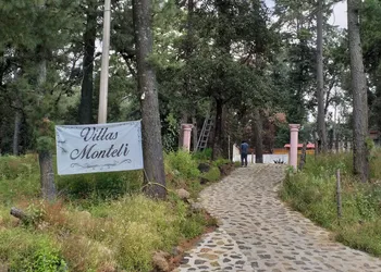 Villa Monteli Suites hotel thumbnail 6