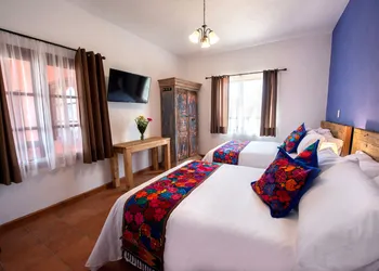Hotel Camino Antiguo hotel thumbnail 7