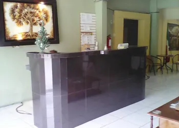 Hotel La Avenida hotel thumbnail 3
