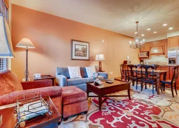 Premier 1 Bedroom Ski in, Ski out Lone Eagle Condo With the Best Access to Skiing in Keystone hotel thumbnail 5