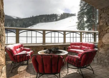 Premier 1 Bedroom Ski in, Ski out Lone Eagle Condo With the Best Access to Skiing in Keystone hotel thumbnail 7