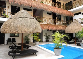 Diosa del Agua Bacalar hotel thumbnail 2