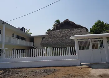 Hotel Lekan hotel thumbnail 3