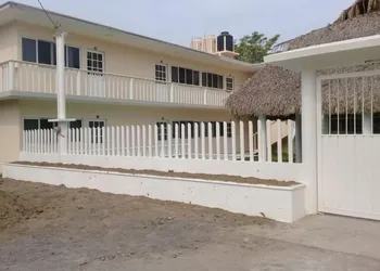 Hotel Lekan hotel thumbnail 4