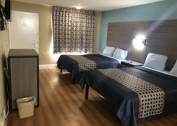 Luxury Inn & Suites hotel thumbnail 3