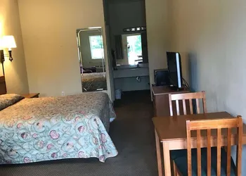 City Heart Inn & Suites hotel thumbnail 6