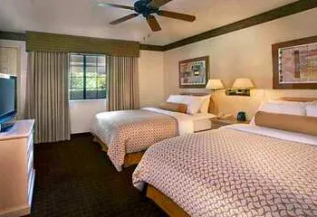 Embassy Suites Phoenix North hotel thumbnail 6
