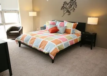 The Penthouse at Grand Plaza hotel thumbnail 2