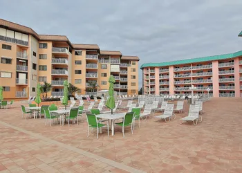 Kandy's Kondo hotel thumbnail 2