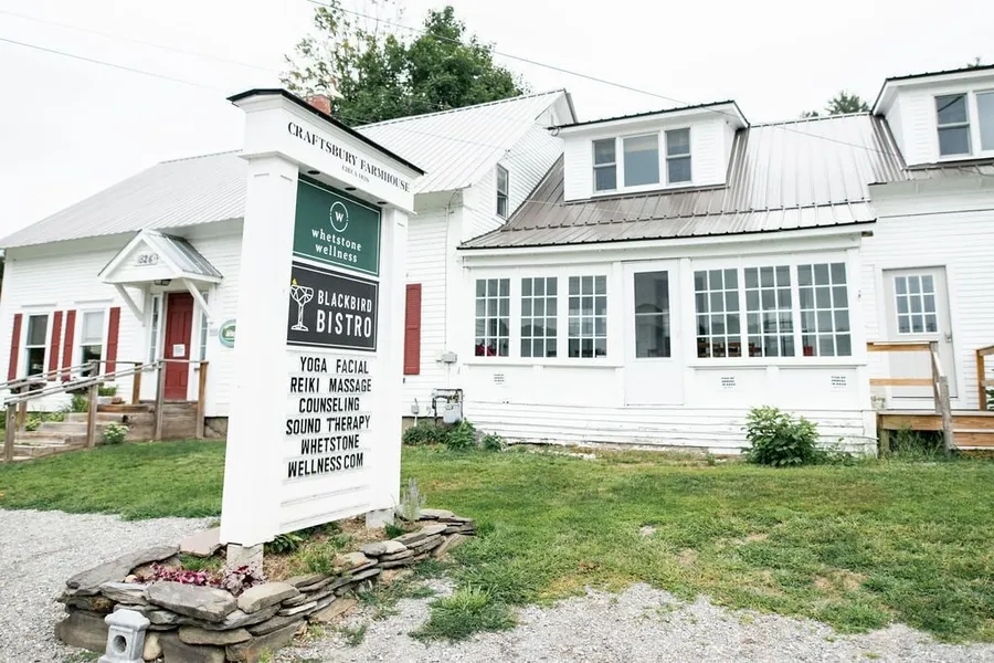 Craftsbury Farmhouse hotel detail image 2