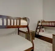 4br Renovated - Sleeps 12- Downtown Breck by RedAwning hotel detail image 7